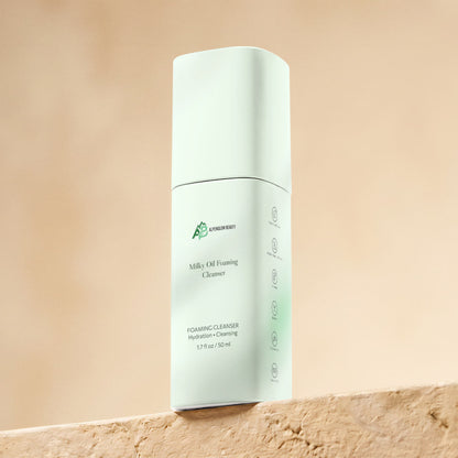 Milky Oil Foaming Cleanser